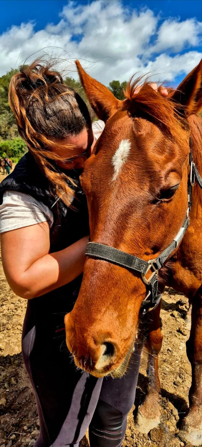 Annaëlle SILVA avec un cheval